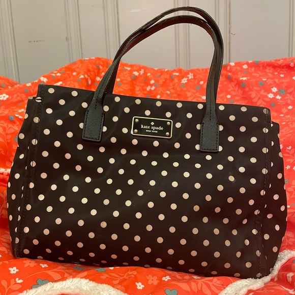 kate spade Handbags - Kate Spade small purse